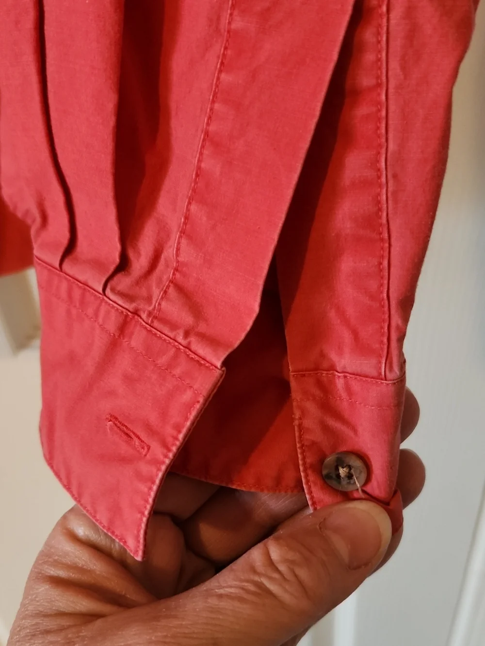 Rare ! VTG Banana Republic Men's Coral Red Button-Up Shirt Sz L 100% Cotton